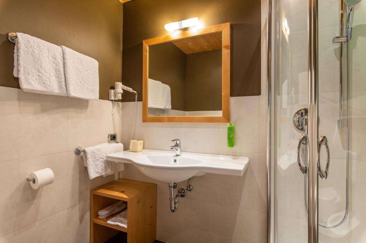 סלבה די ואל גרדנה Hotel Somont מראה חיצוני תמונה
