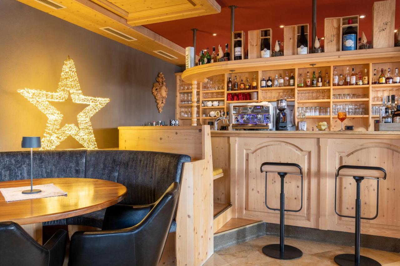 סלבה די ואל גרדנה Hotel Somont מראה חיצוני תמונה