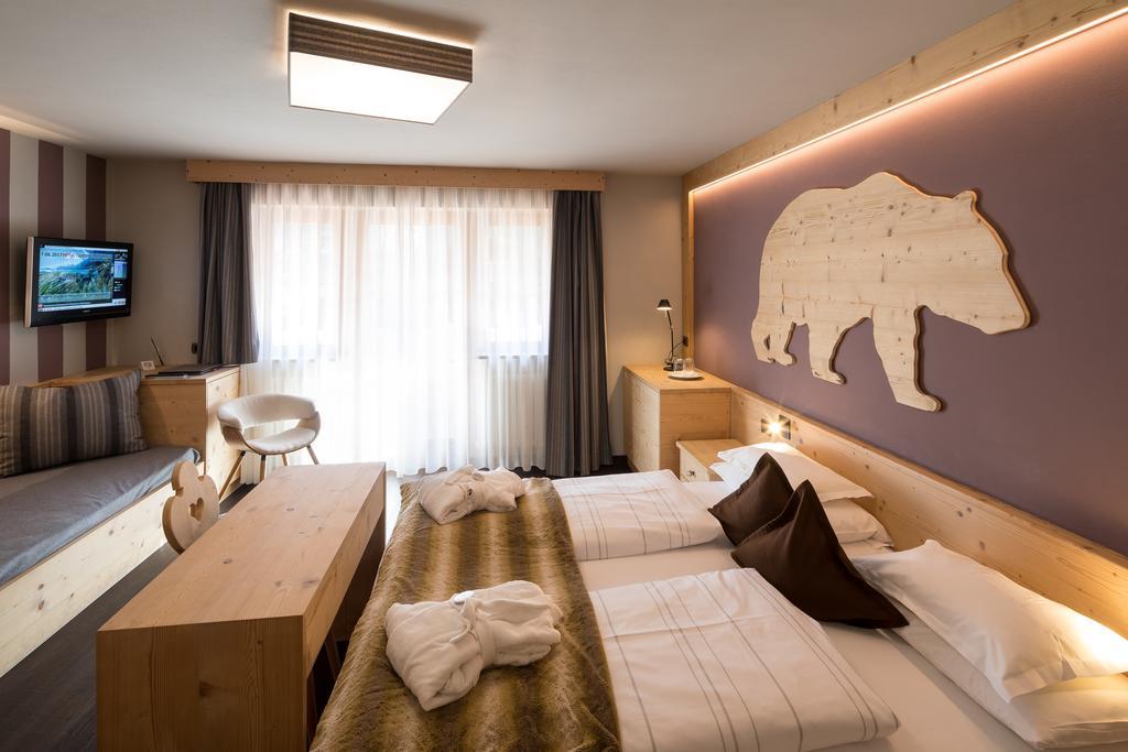 סלבה די ואל גרדנה Hotel Somont מראה חיצוני תמונה
