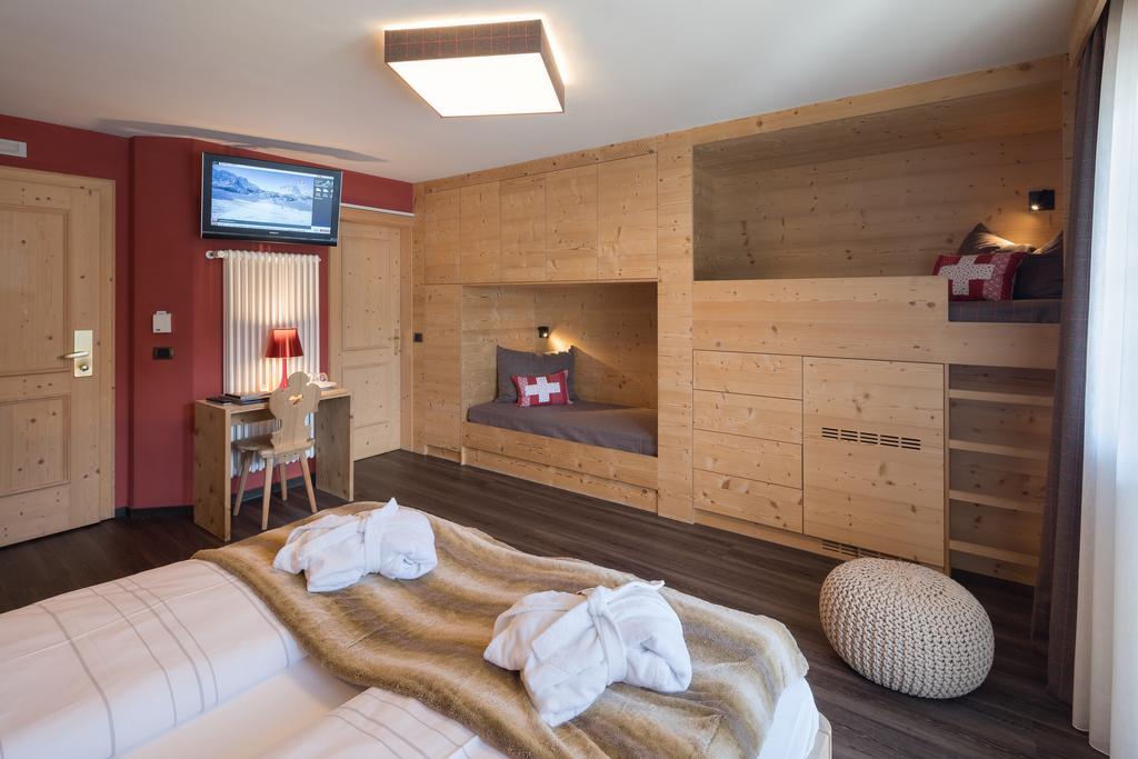 סלבה די ואל גרדנה Hotel Somont מראה חיצוני תמונה