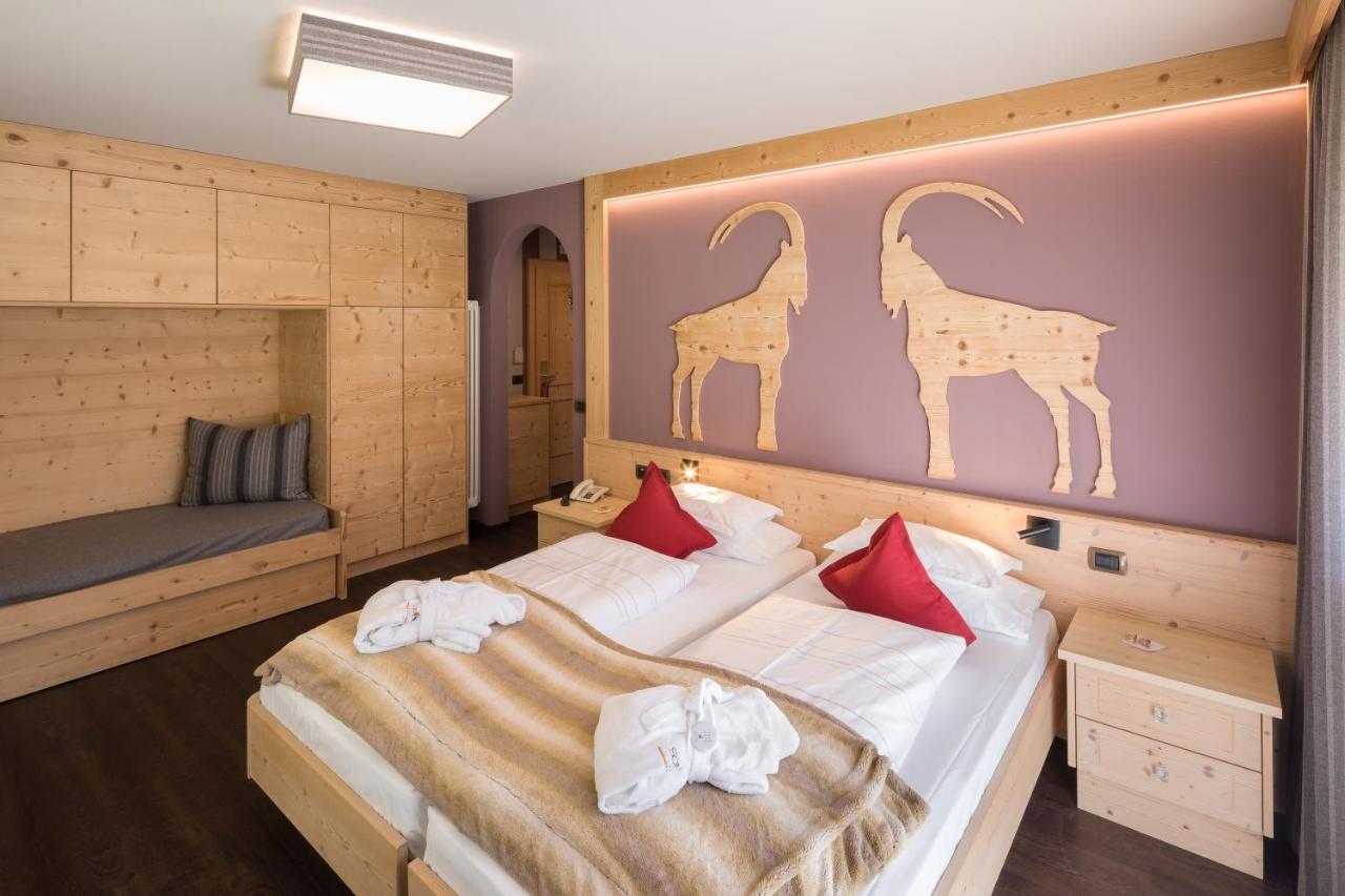 סלבה די ואל גרדנה Hotel Somont מראה חיצוני תמונה